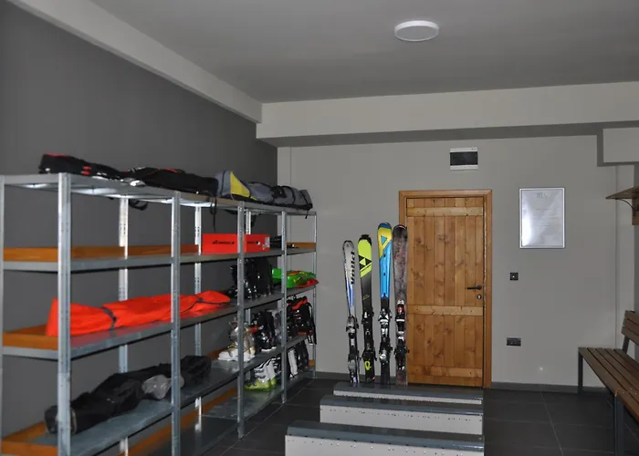 Bela Reka 204 Apartman Brzeće